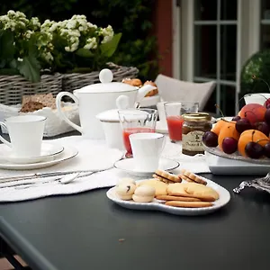  Bed & Breakfast Elena's